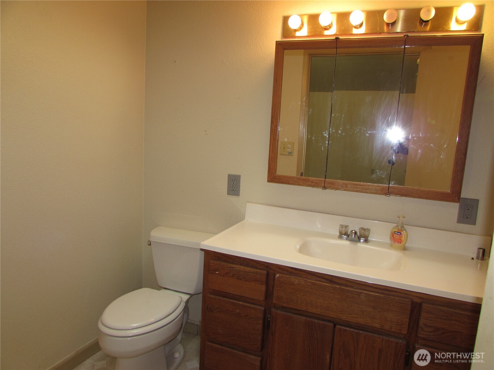 6728 Totem Beach Loop Road Marysville, WA 98271 - Photo 12 of 40 Gallery Image 12