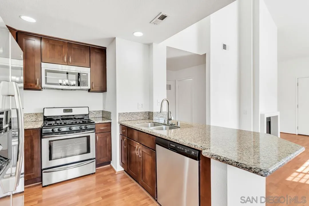 4029 Carmel View Road, Unit 136 San Diego, CA 92130 - Photo 8 of 21