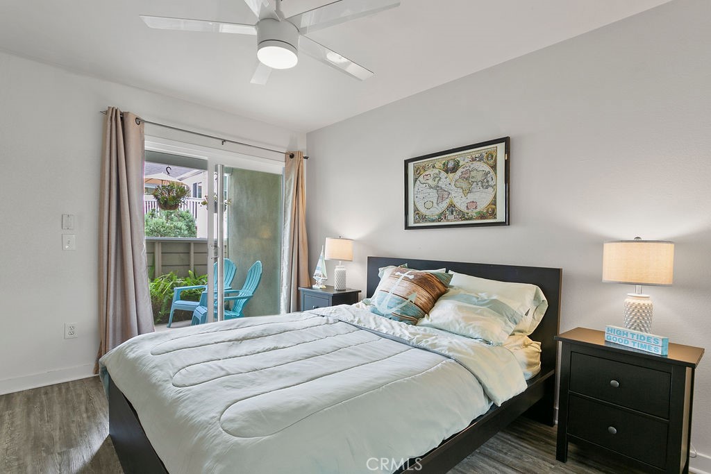 34110 Selva Road, Unit 328 Dana Point, CA 92629 - Photo 19 of 33 a bedroom with a bed and a window