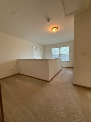 $259,900 | 2562 Cesario Drive, Unit 2562, Hampshire, IL 60140