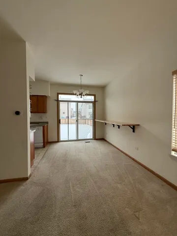 $259,900 | 2562 Cesario Drive, Unit 2562, Hampshire, IL 60140