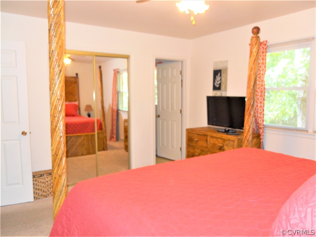 13310 Gladehill Road Chester, VA 23831 - Photo 12 of 18 Gallery Image 12