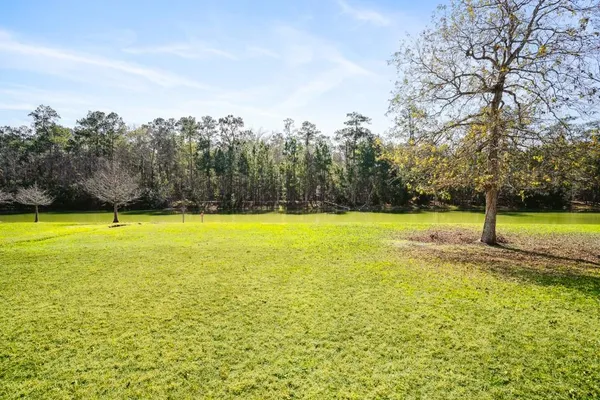 $370,000 | 688 Timberwood Loop, Madisonville, LA 70447