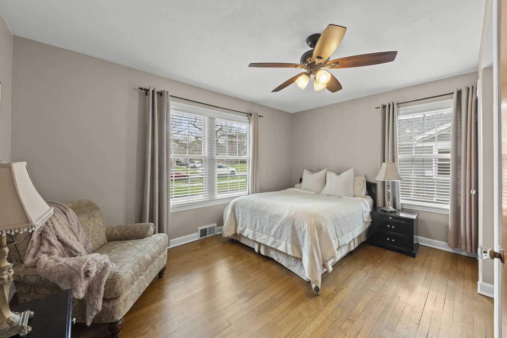 904 Gamon Road Wheaton, IL 60189 - Photo 16 of 47 a bedroom with a bed and window