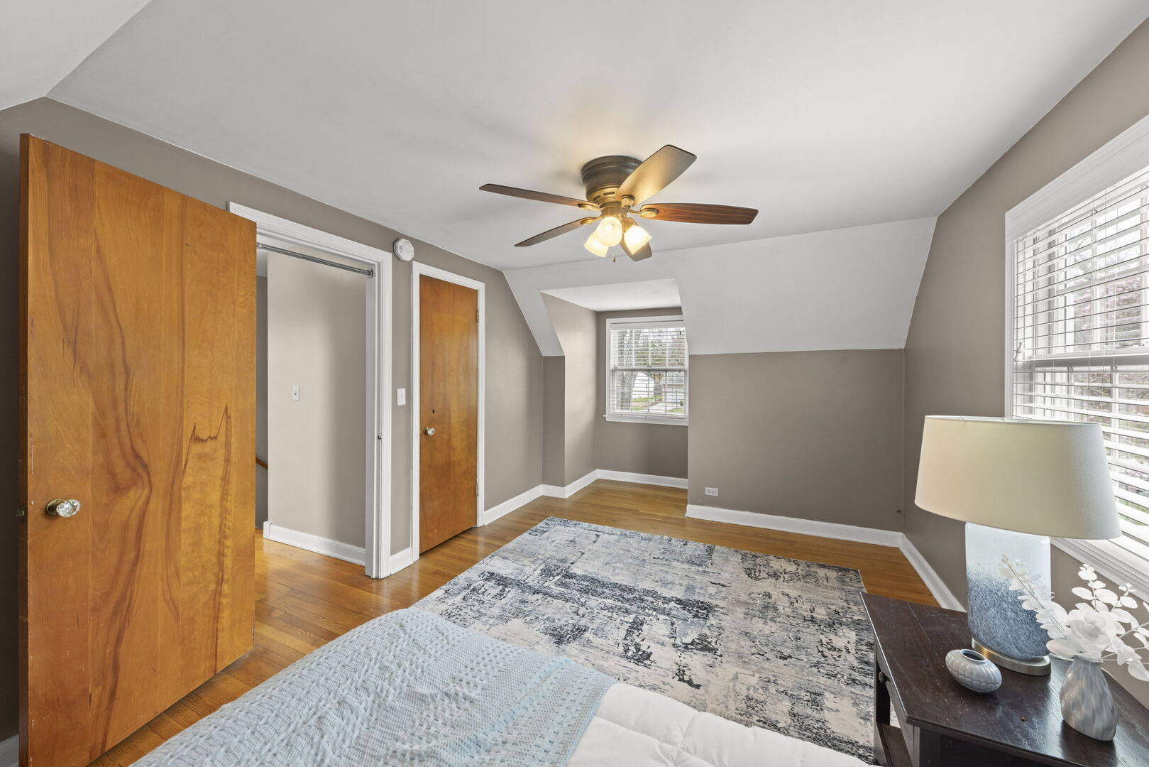 904 Gamon Road Wheaton, IL 60189 - Photo 24 of 47 a bedroom with a bed and a window