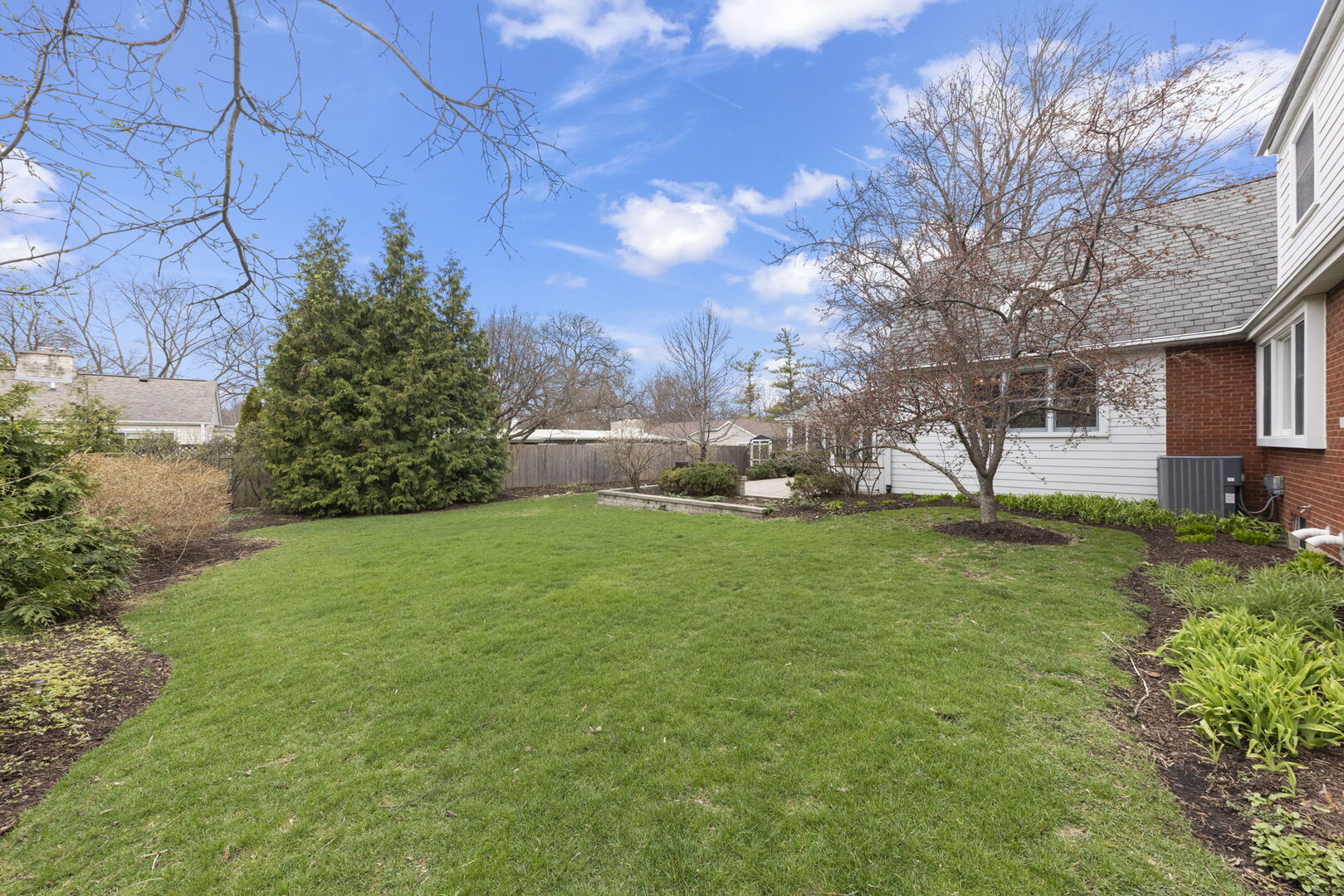 904 Gamon Road Wheaton, IL 60189 - Photo 35 of 47 a view of a house with a yard