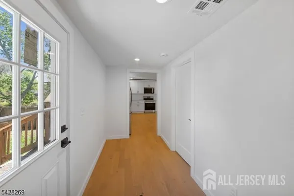 $3,500 | 3 Meadow Road, Edison, NJ 08817