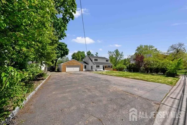$3,500 | 3 Meadow Road, Edison, NJ 08817