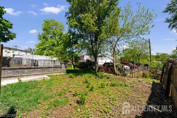 $3,500 | 3 Meadow Road, Edison, NJ 08817