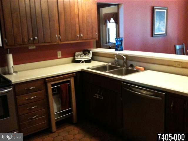 21 Quail Run Road York, PA 17406 - Photo 8 of 25 Gallery Image 8