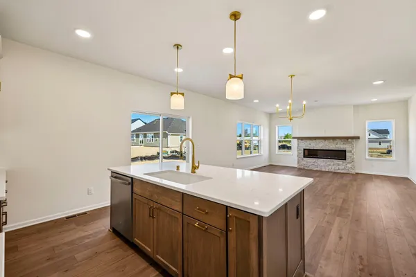$639,900 | 447 Sandstone Street, Slinger, WI 53086