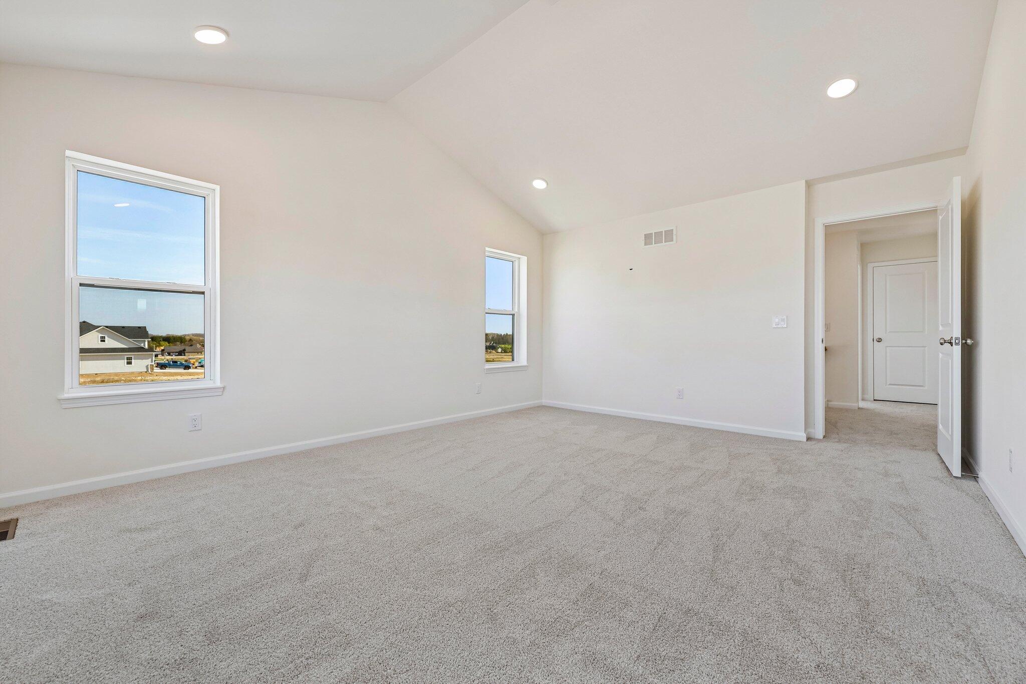 447 Sandstone Street Slinger, WI 53086 - Photo 19 of 38 2nd Floor Primary Bedroom