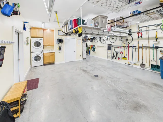 $389,000 | 115 Colman Court, St. Joseph, MN 56374