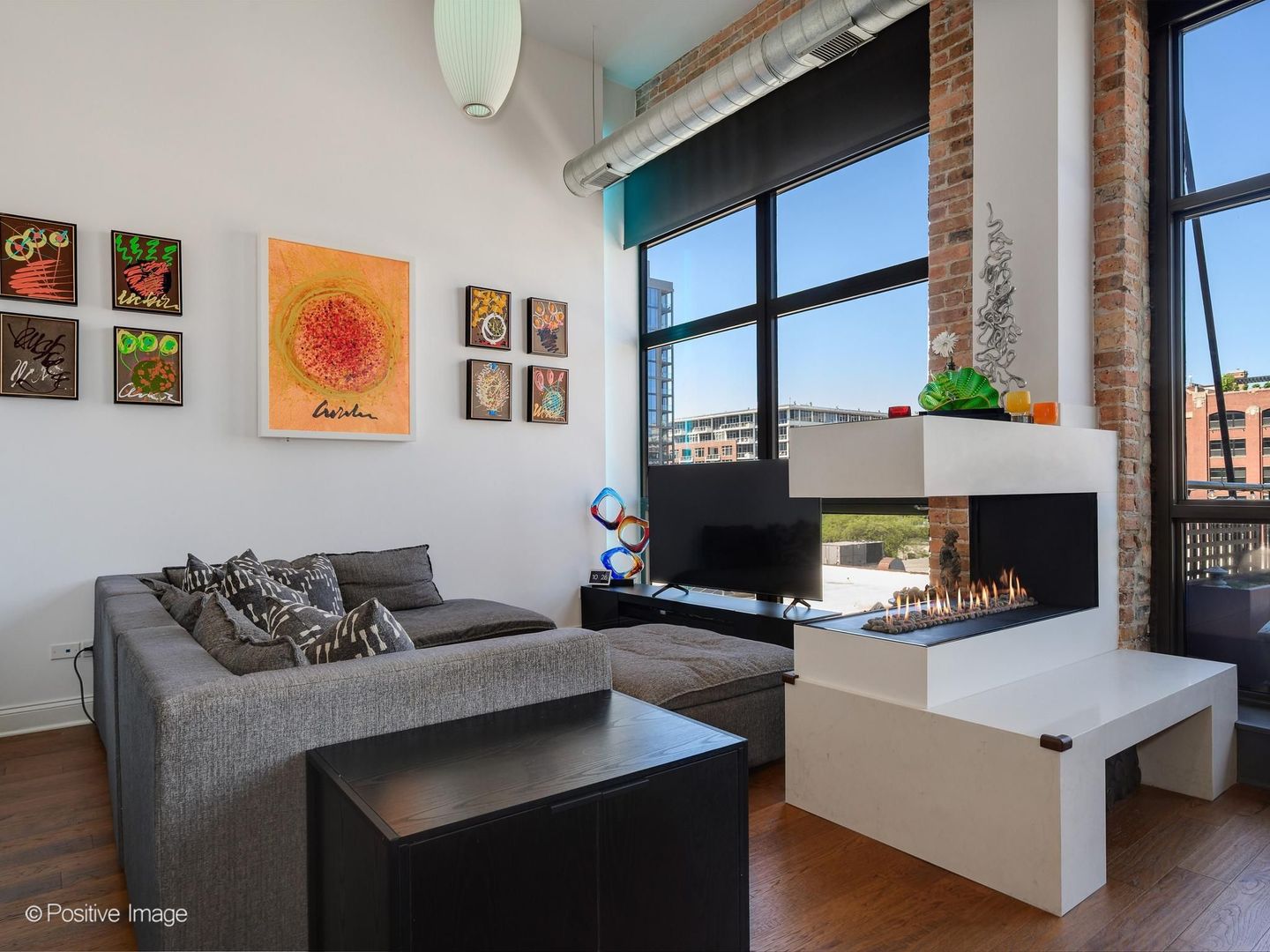 23 North Green Street, Unit 501 Chicago, IL 60607 - Photo 7 of 33