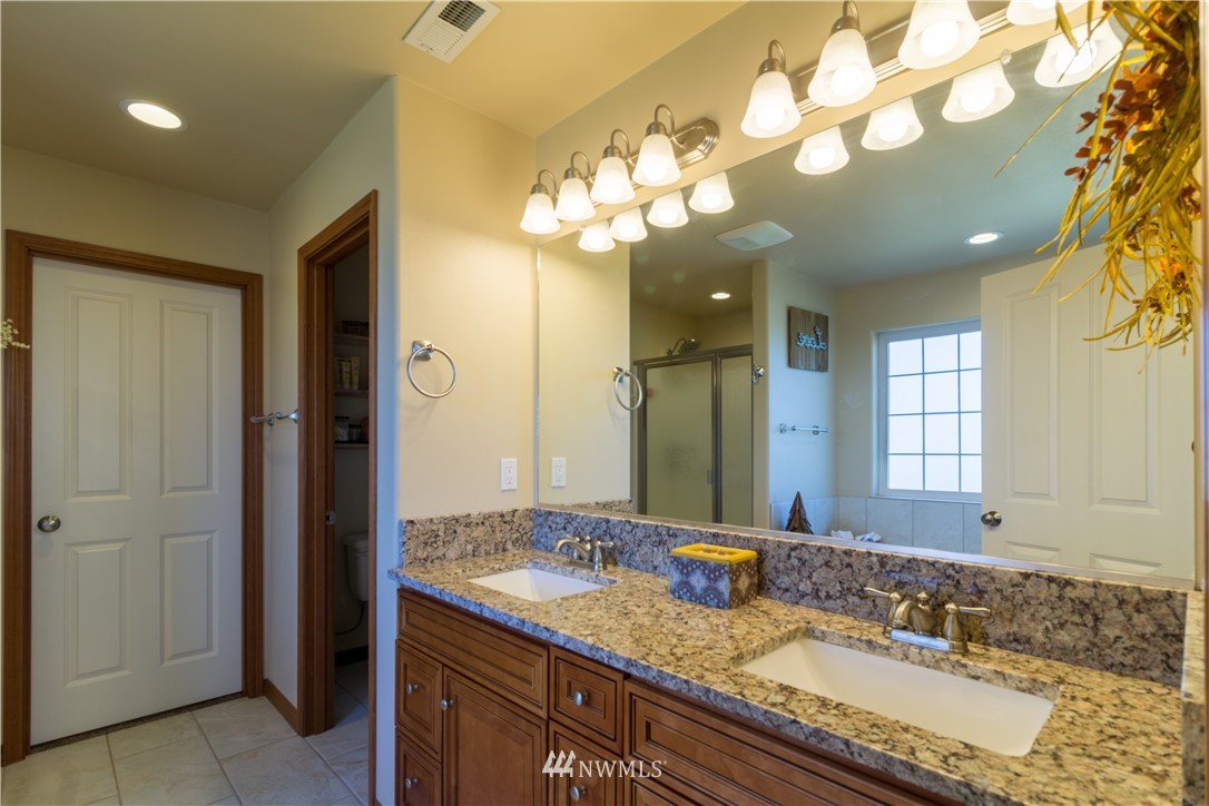 5808 Rd J.4 Northeast Moses Lake, WA 98837 - Photo 21 of 34 Gallery Image 21