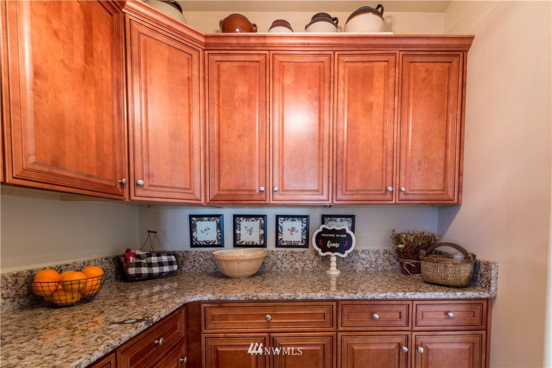 5808 Rd J.4 Northeast Moses Lake, WA 98837 - Photo 8 of 34 Gallery Image 8