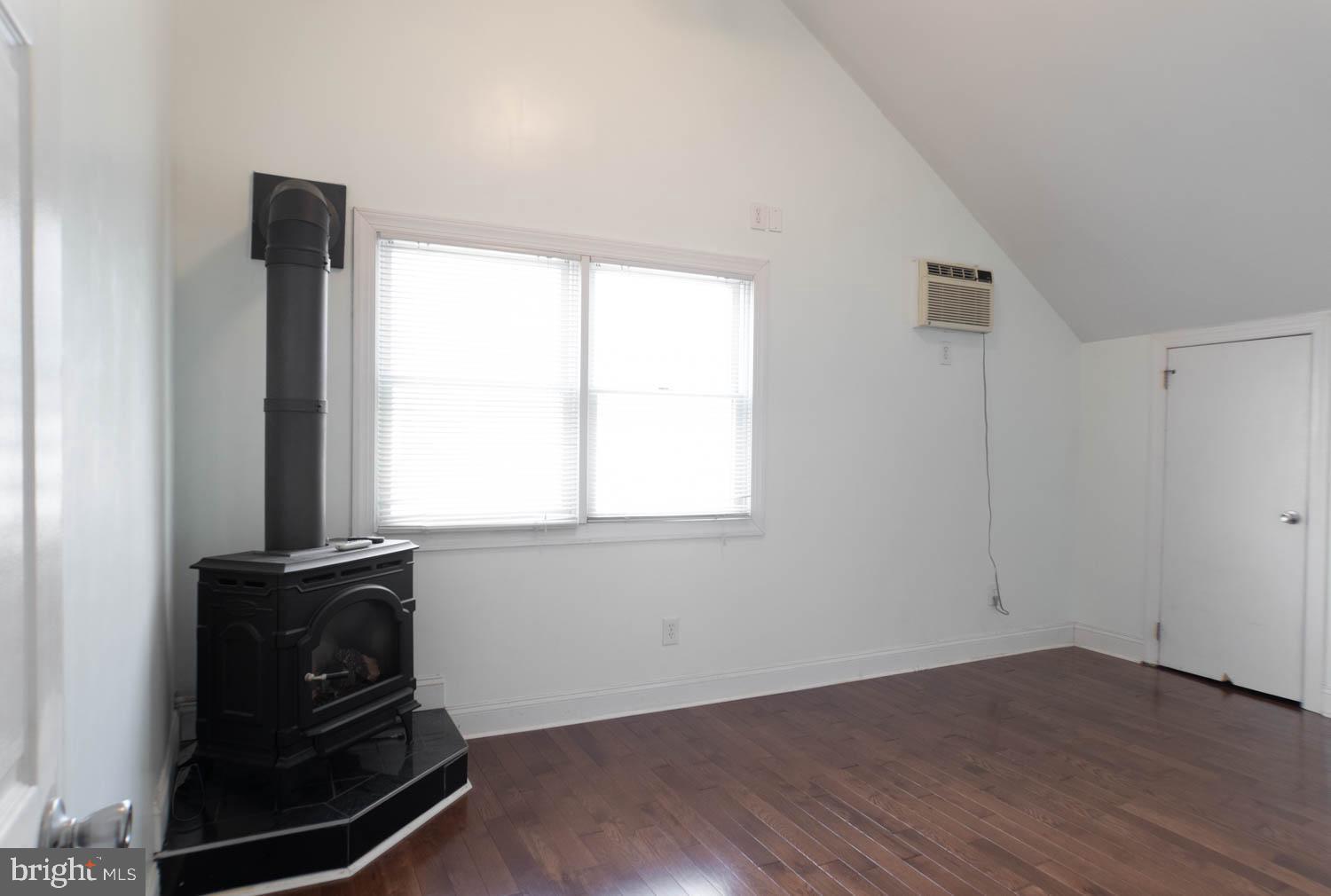 315 Dutton Mill Road Brookhaven, PA 19015 - Photo 18 of 27 Gallery Image 18