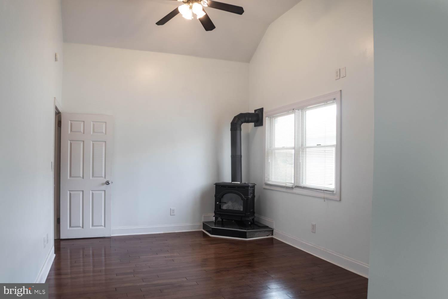 315 Dutton Mill Road Brookhaven, PA 19015 - Photo 19 of 27 Gallery Image 19