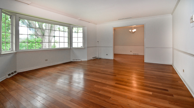 3742 Poplar Road Flossmoor, IL 60422 - Photo 13 of 20 an empty room with wooden floor and windows