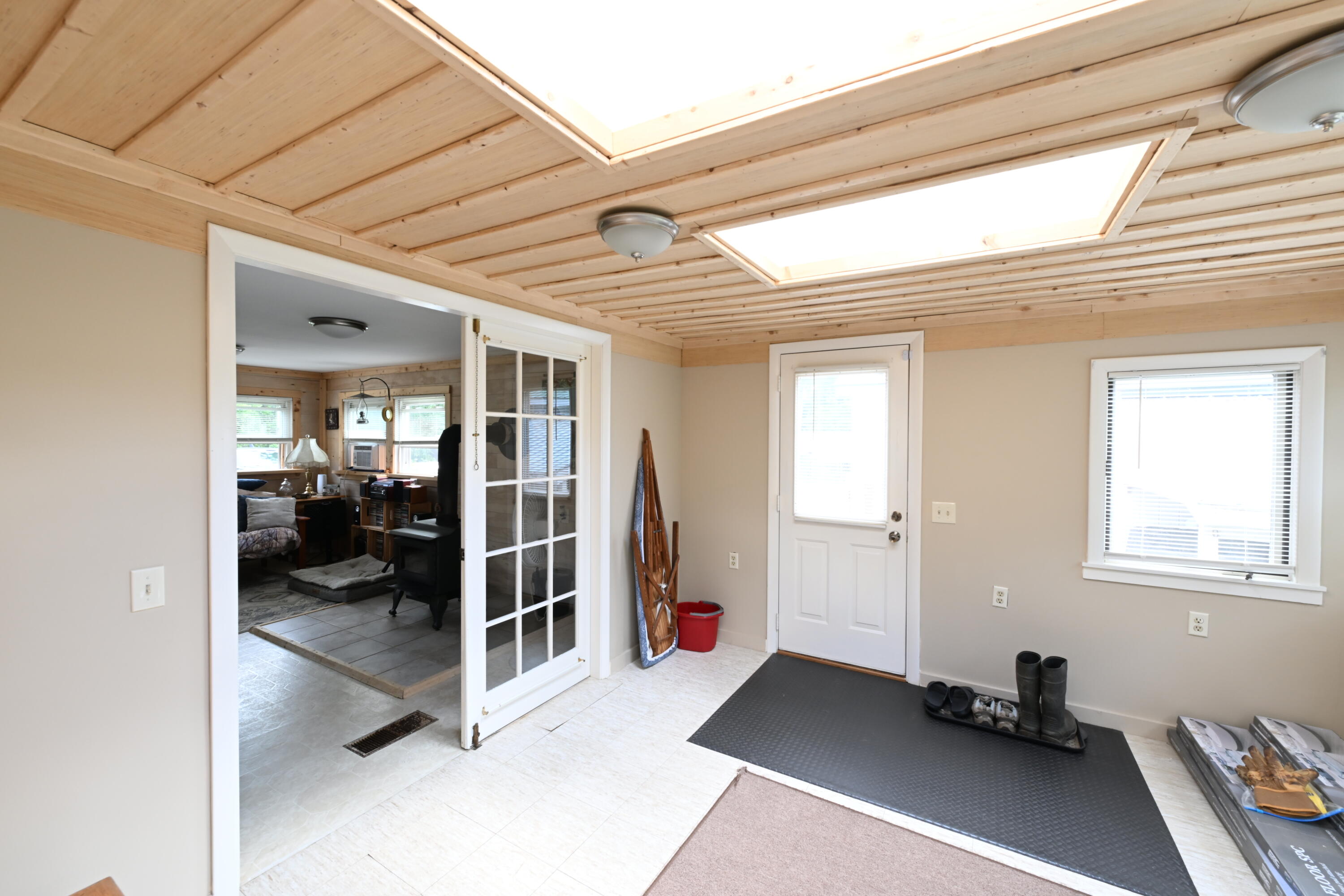 282 Borough Road Chesterville, ME 04938 - Photo 5 of 37 DSC_7869