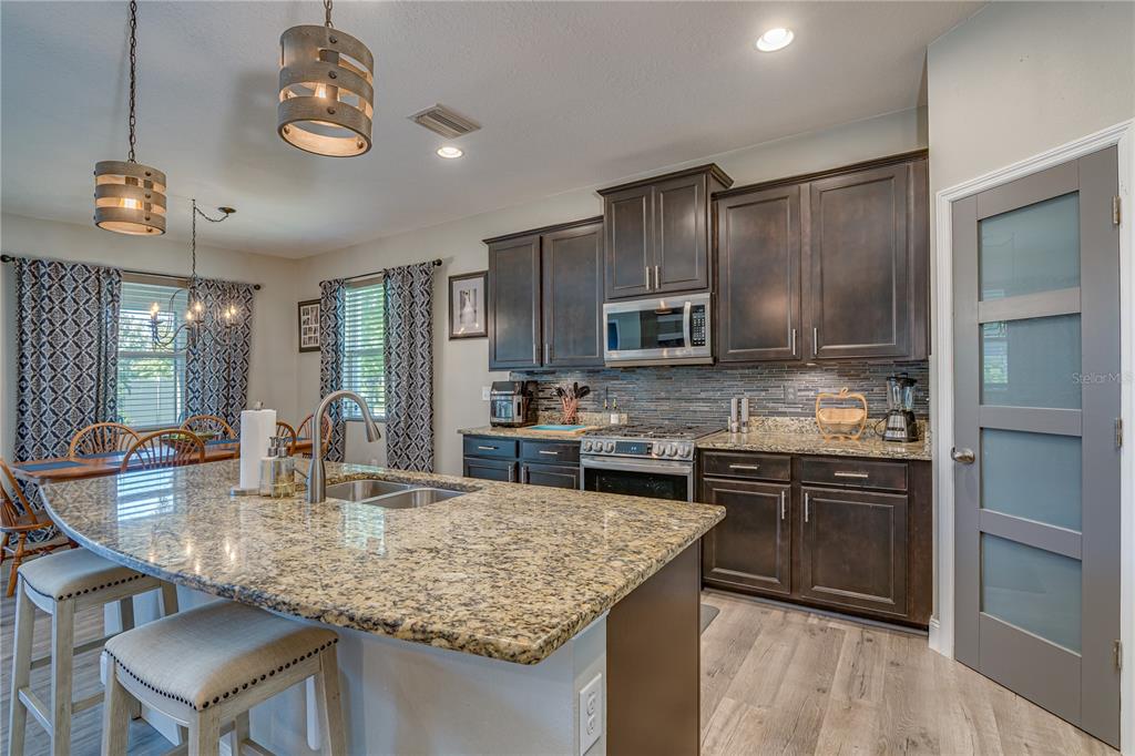 6312 Lantern View Place Apollo Beach, FL 33572 - Photo 14 of 38