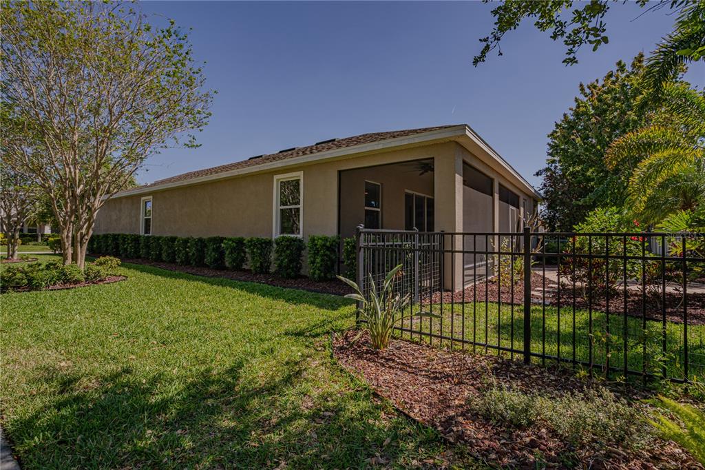 6312 Lantern View Place Apollo Beach, FL 33572 - Photo 36 of 38