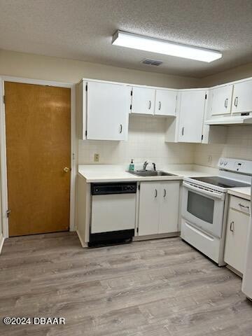 1601 Big Tree Road, Unit 406 South Daytona, FL 32119 - Photo 3 of 11 IMG_1342