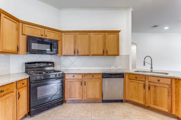 $2,150 | 648 Columbine Avenue, Cedar Park, TX 78613