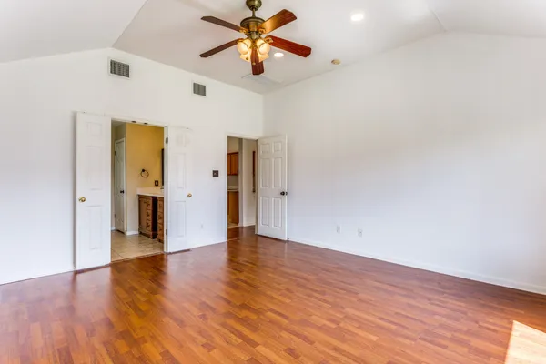 $2,150 | 648 Columbine Avenue, Cedar Park, TX 78613