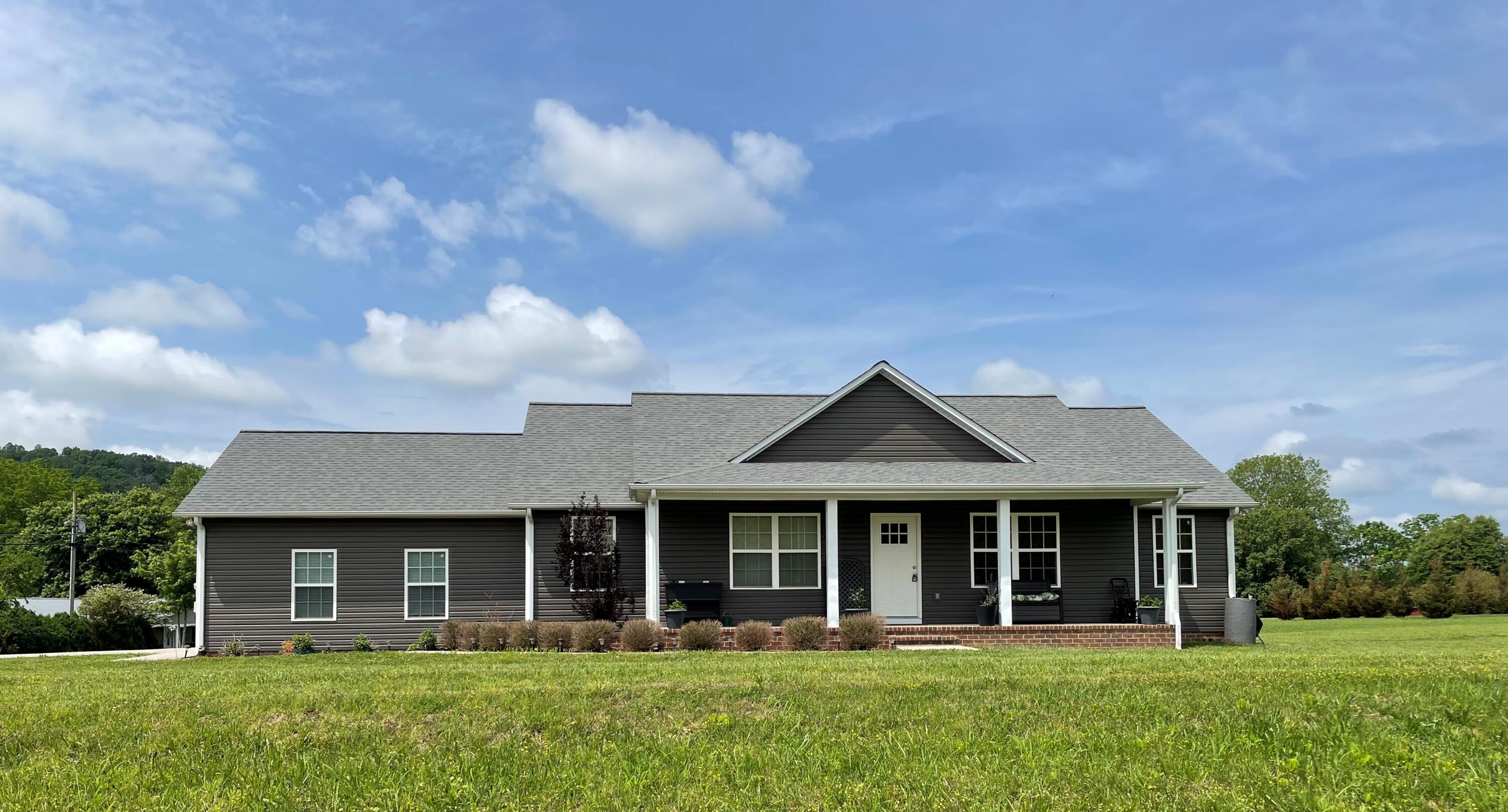 114 Finley Road Sparta, TN 38583 - Photo 2 of 66 IMG_0000
