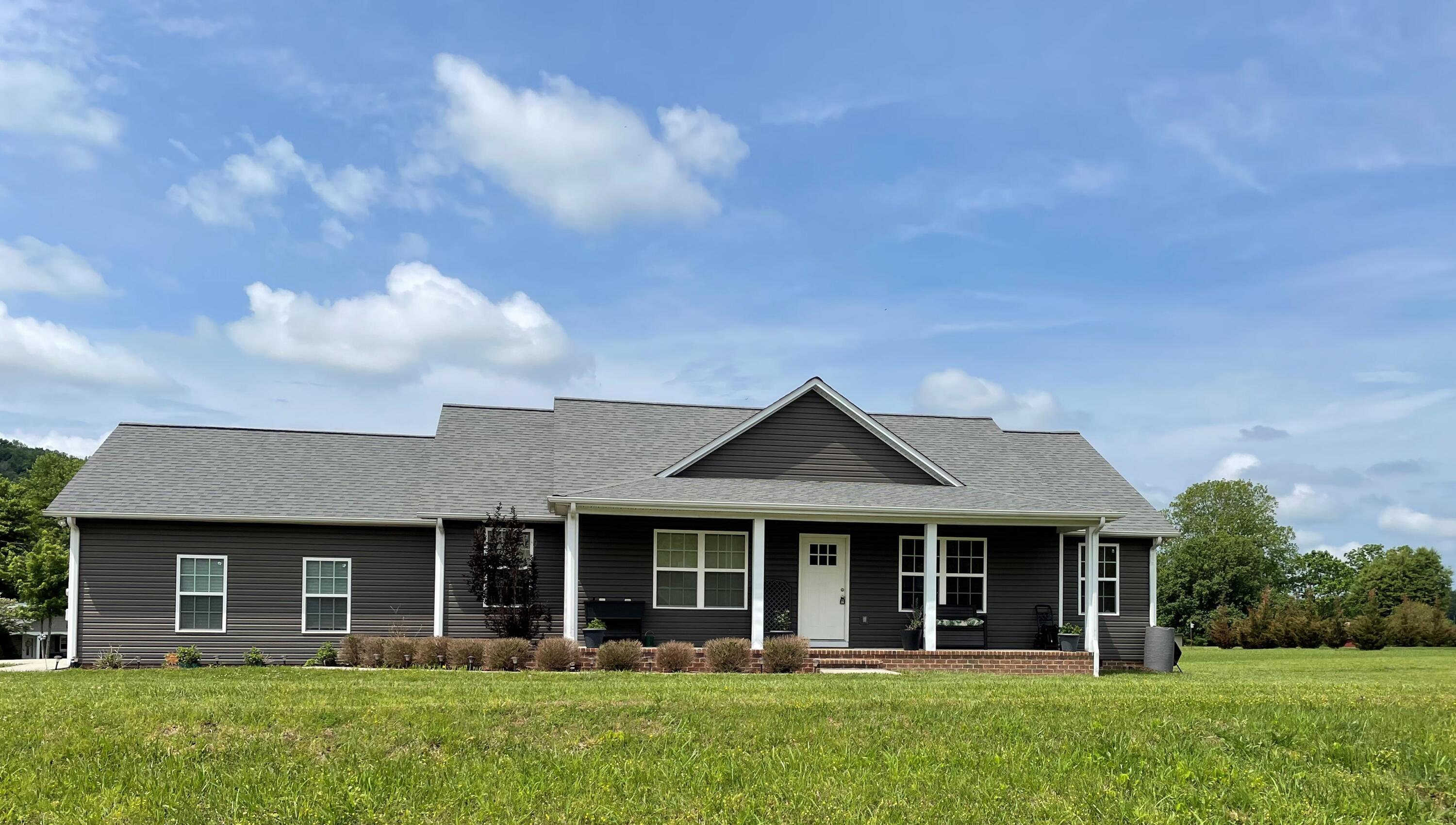 114 Finley Road Sparta, TN 38583 - Photo 3 of 66 IMG_0001