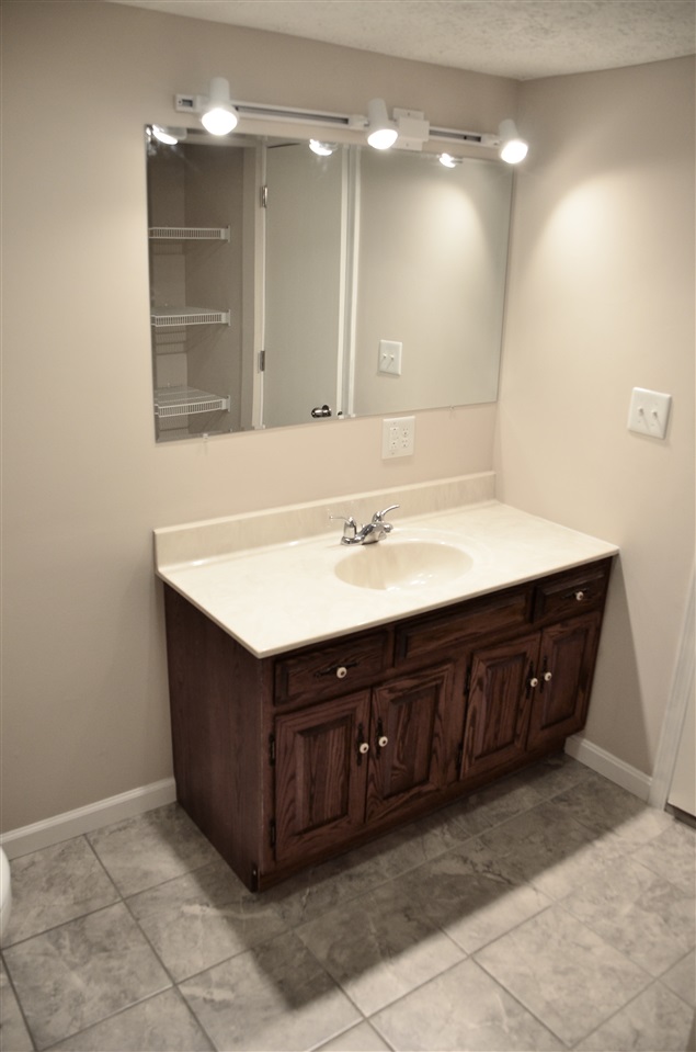 6020 West Tower Road Bloomington, IN 47403 - Photo 9 of 33 Gallery Image 9