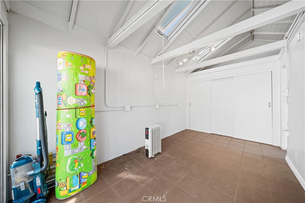 202 Mira Mar Avenue Long Beach, CA 90803 - Photo 35 of 49