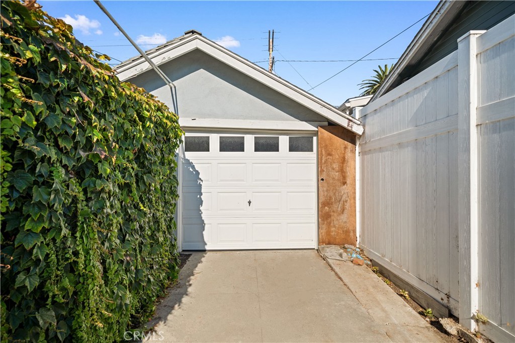 202 Mira Mar Avenue Long Beach, CA 90803 - Photo 43 of 49 a front view of a house with a garage