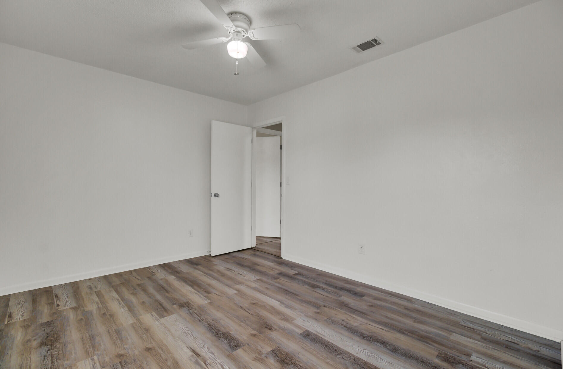 138 Manchester Road Summerville, SC 29486 - Photo 27 of 40 27_27_mls