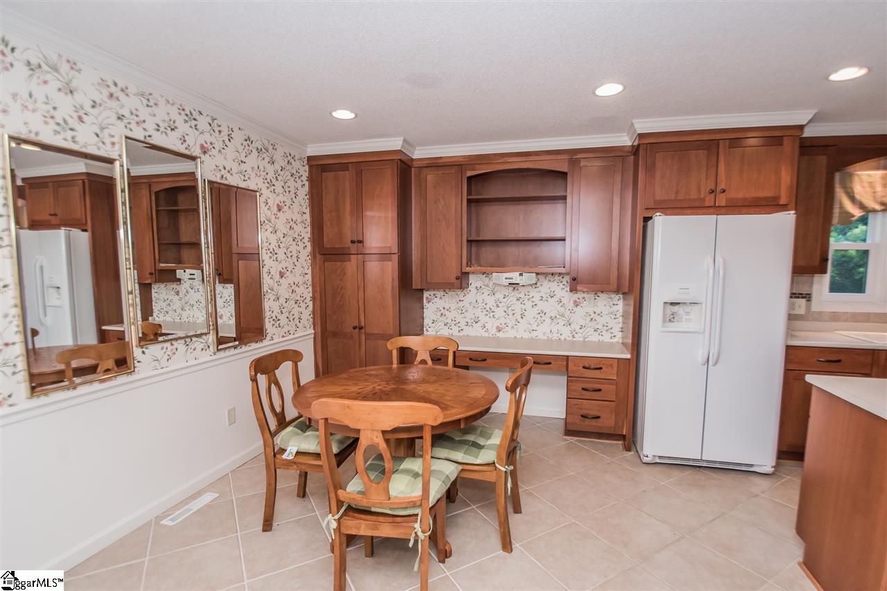 115 Tall Pines Road Fountain Inn, SC 29644 - Photo 14 of 36
