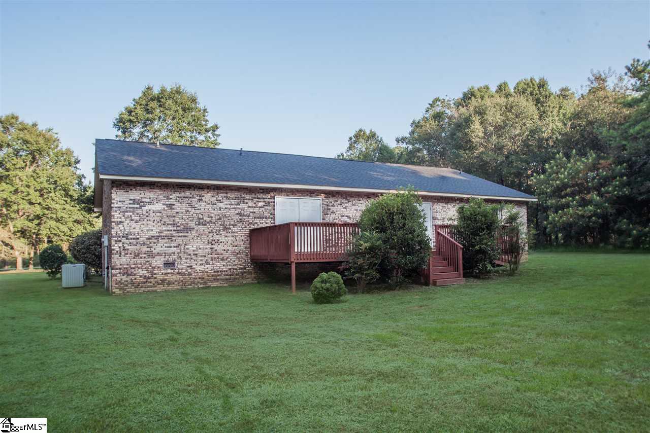 115 Tall Pines Road Fountain Inn, SC 29644 - Photo 6 of 36