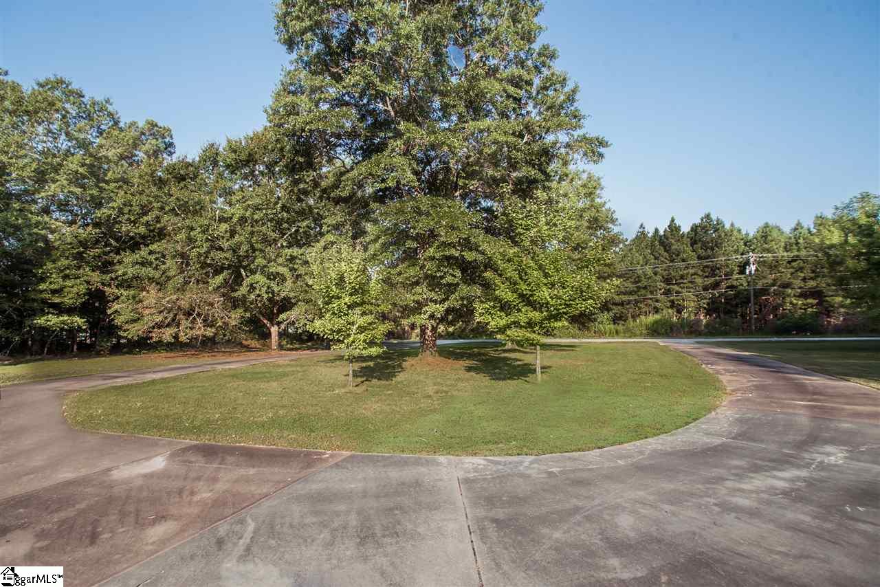 115 Tall Pines Road Fountain Inn, SC 29644 - Photo 9 of 36