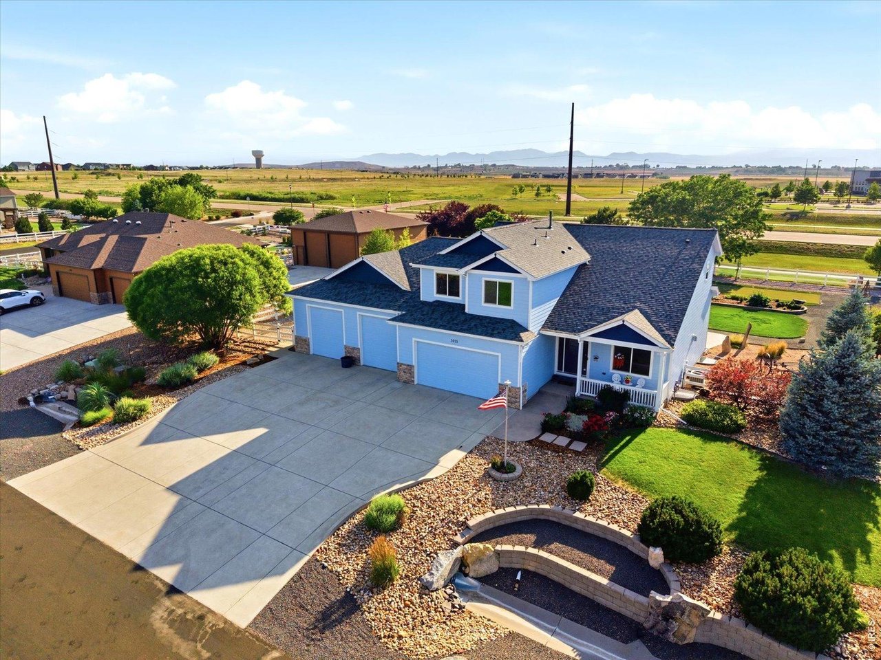 5035 Peregrine Road Dacono, CO 80514 - Photo 3 of 50