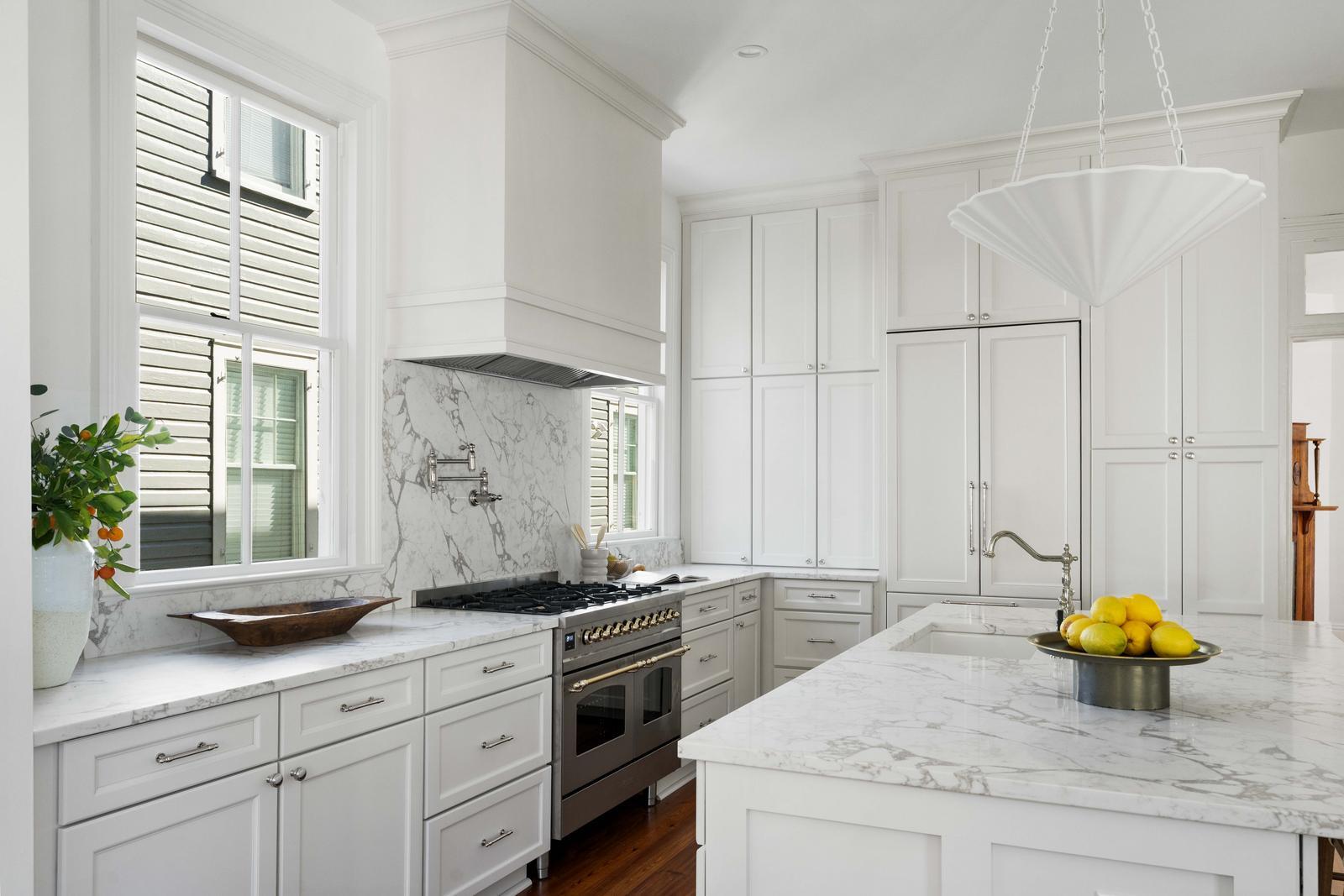 6 Carolina Street Charleston, SC 29403 - Photo 12 of 58 23