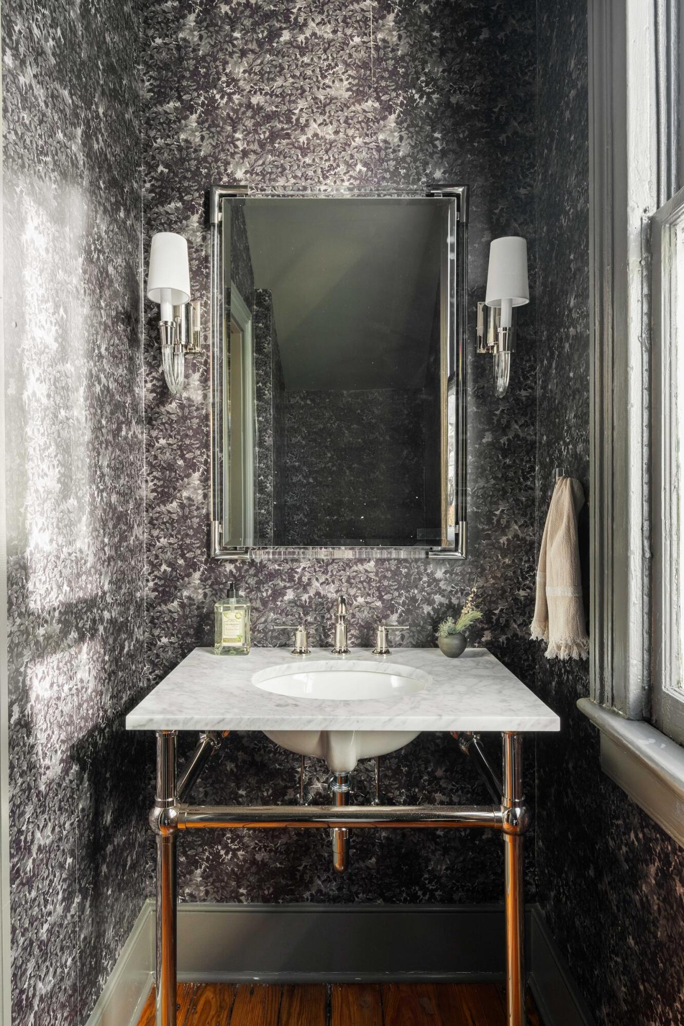 6 Carolina Street Charleston, SC 29403 - Photo 10 of 58 13