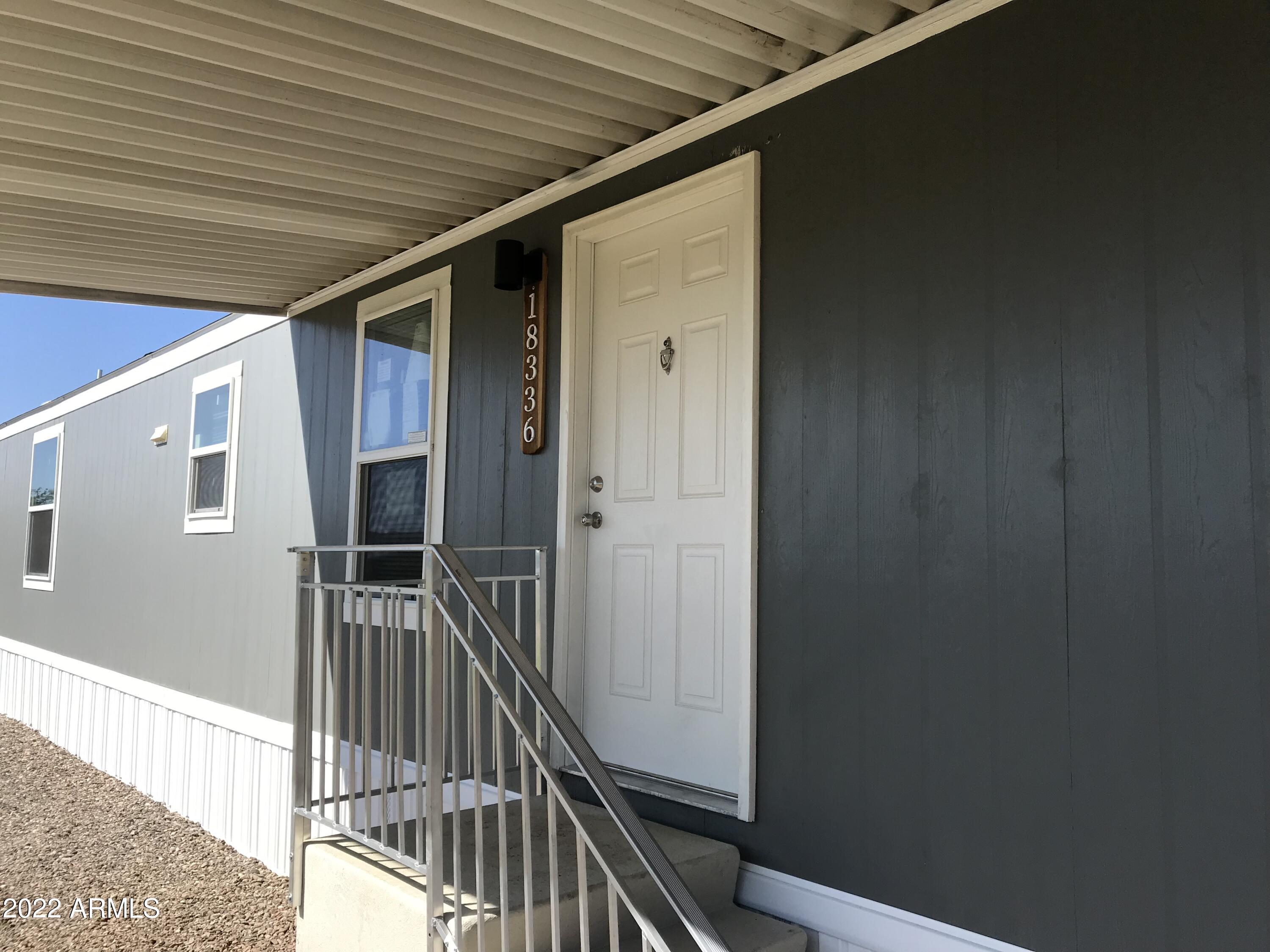 18336 Frontier Road Peeples Valley, AZ 86332 - Photo 4 of 19 2E446970-77A7-4614-A6E6-EF5FF6F1DC3D