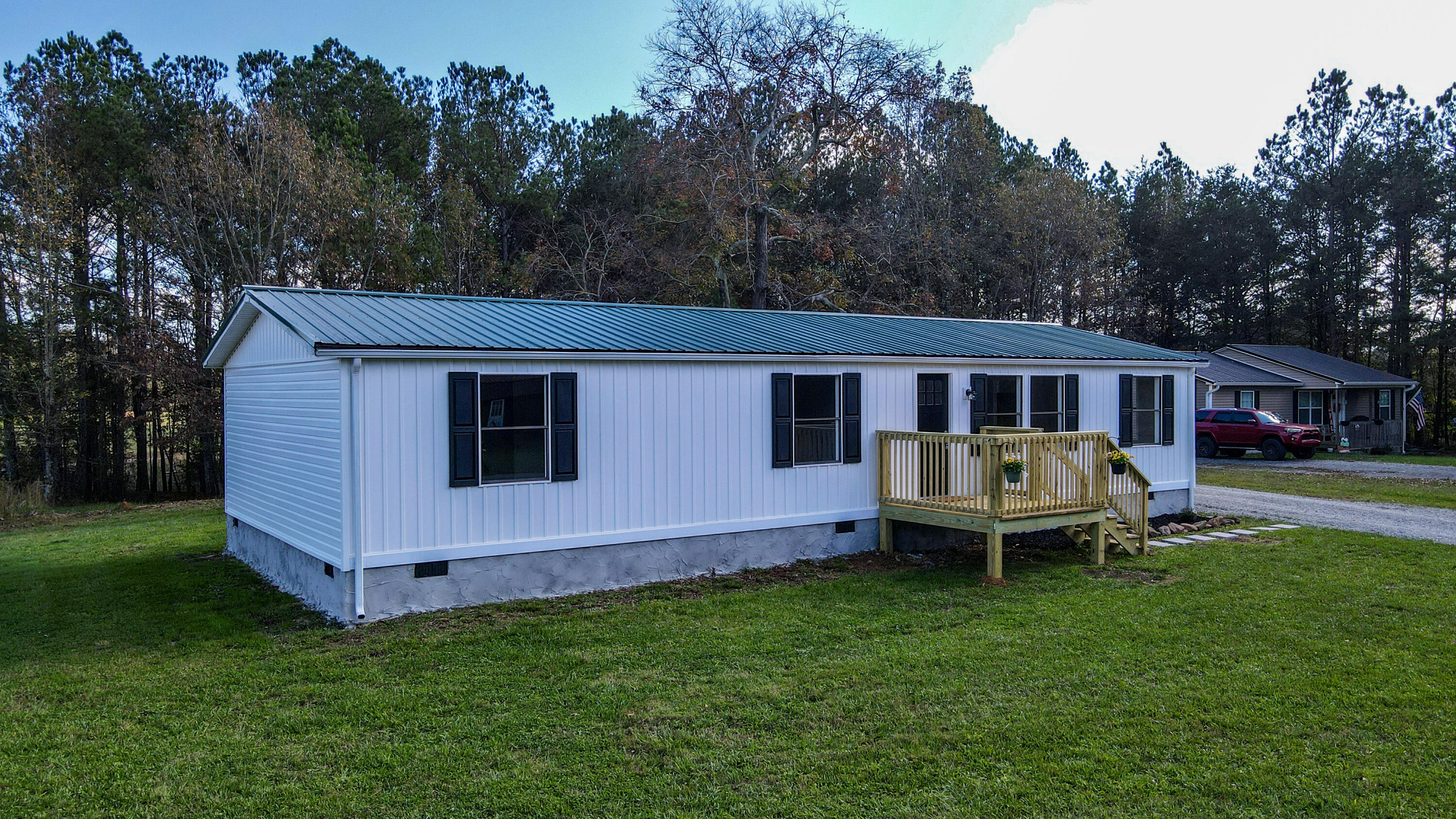 135 White Road Old Fort, TN 37362 - Photo 8 of 46 8-DJI_0099