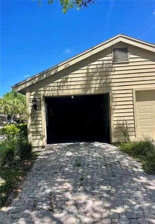 $3,000 | 50 Pelican Place, Belleair, FL 33756