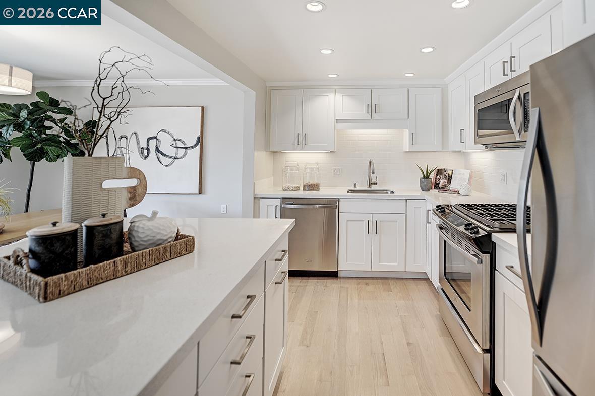 2000 Golden Rain Road, Unit 4 Walnut Creek, CA 94595 - Photo 11 of 51