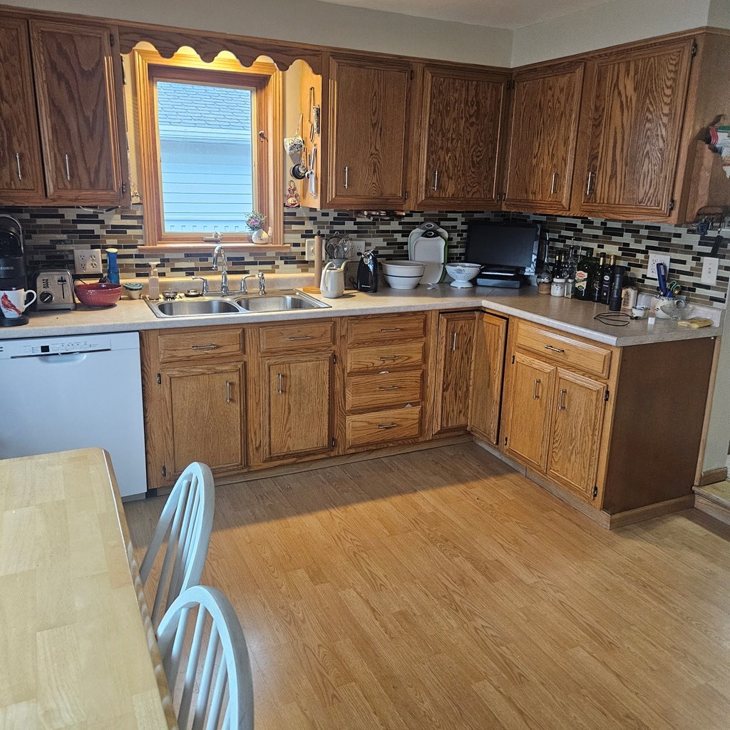 408 North Water Street Algoma, WI 54201 - Photo 3 of 32