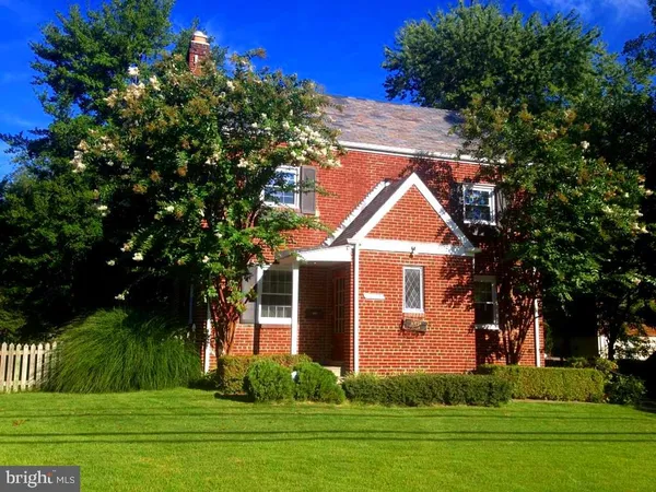 $3,700 | 10118 Cedar Lane, Kensington, MD 20895