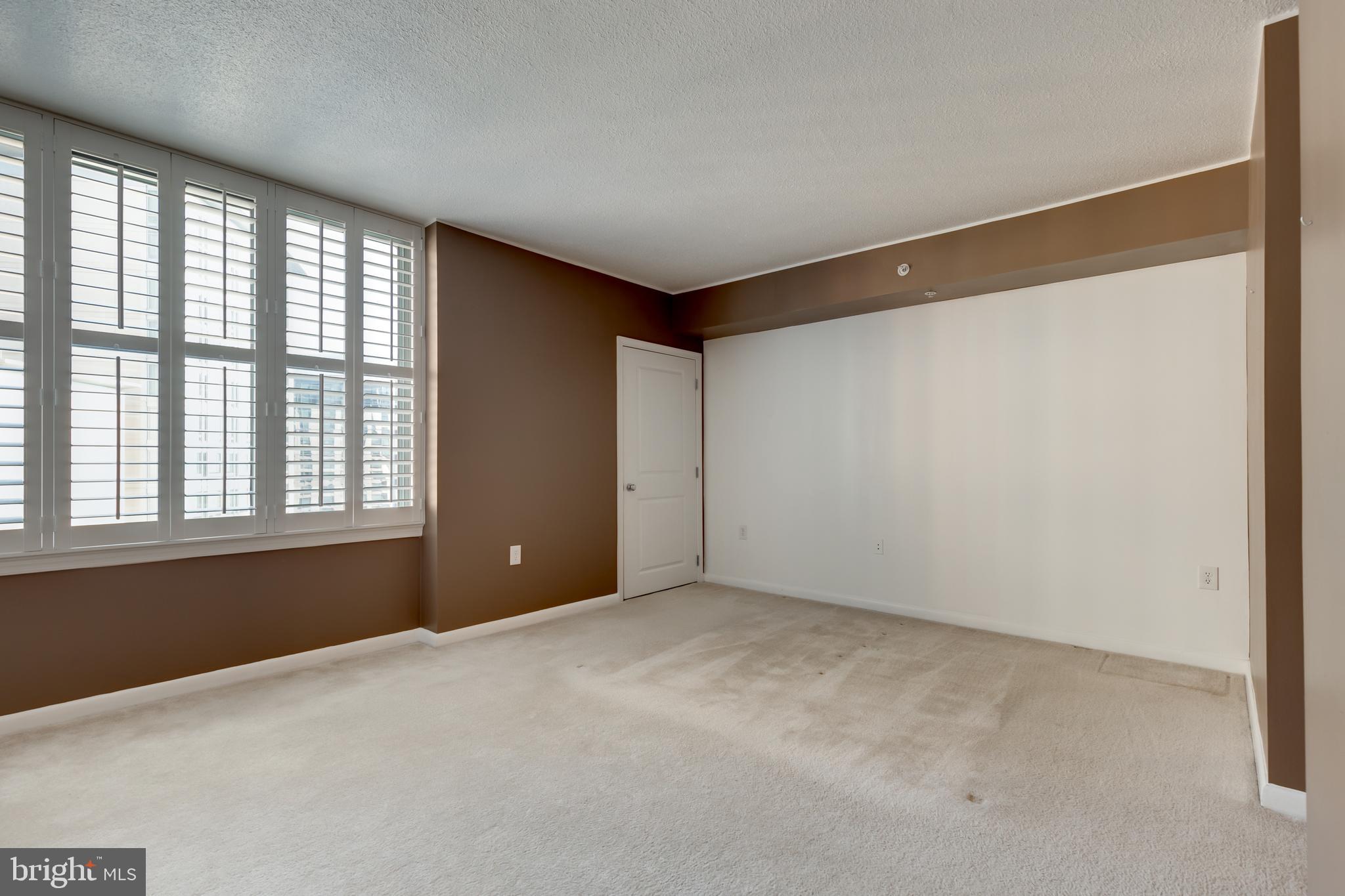 851 North Glebe Road, Unit 1020 Arlington, VA 22203 - Photo 17 of 52 Bedroom