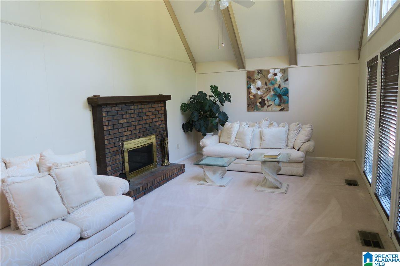 1442 Cabin Hill Road Birmingham, AL 35235 - Photo 9 of 19
