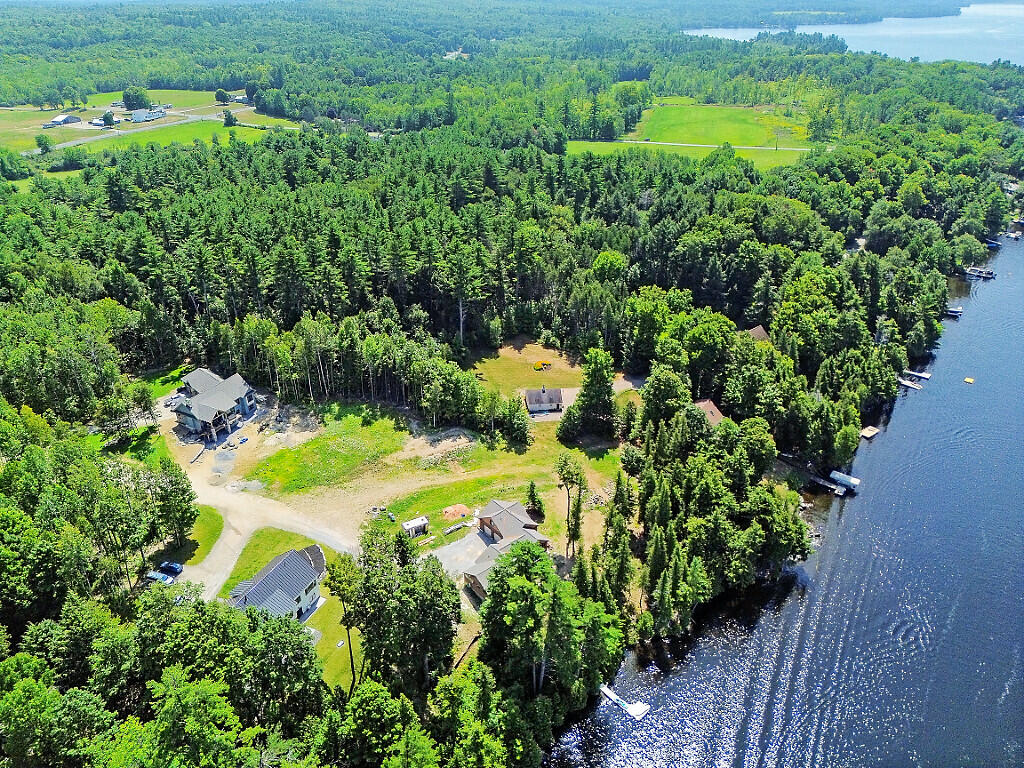 40 Heather Lane Sidney, ME 04330 - Photo 6 of 10 Eastern shore